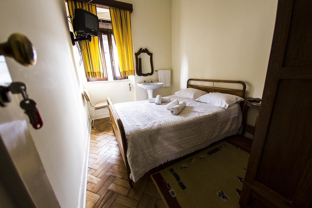 Residencial Covas Hotel Santiago do Cacem Ngoại thất bức ảnh