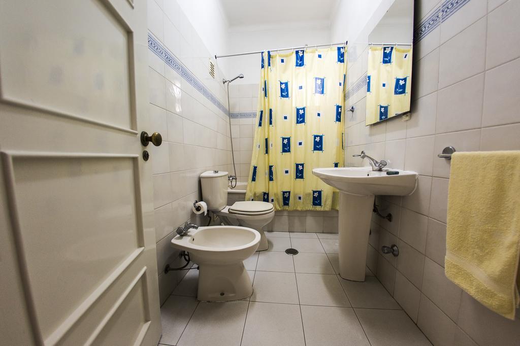 Residencial Covas Hotel Santiago do Cacem Ngoại thất bức ảnh
